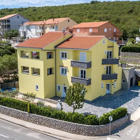 Apartments Jana Salatic Exterior photo