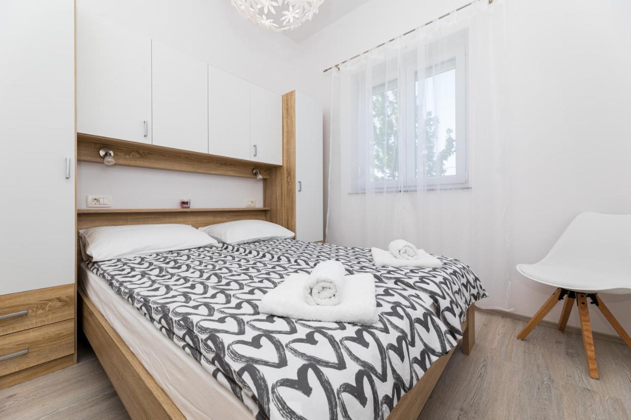 Jana Apartment